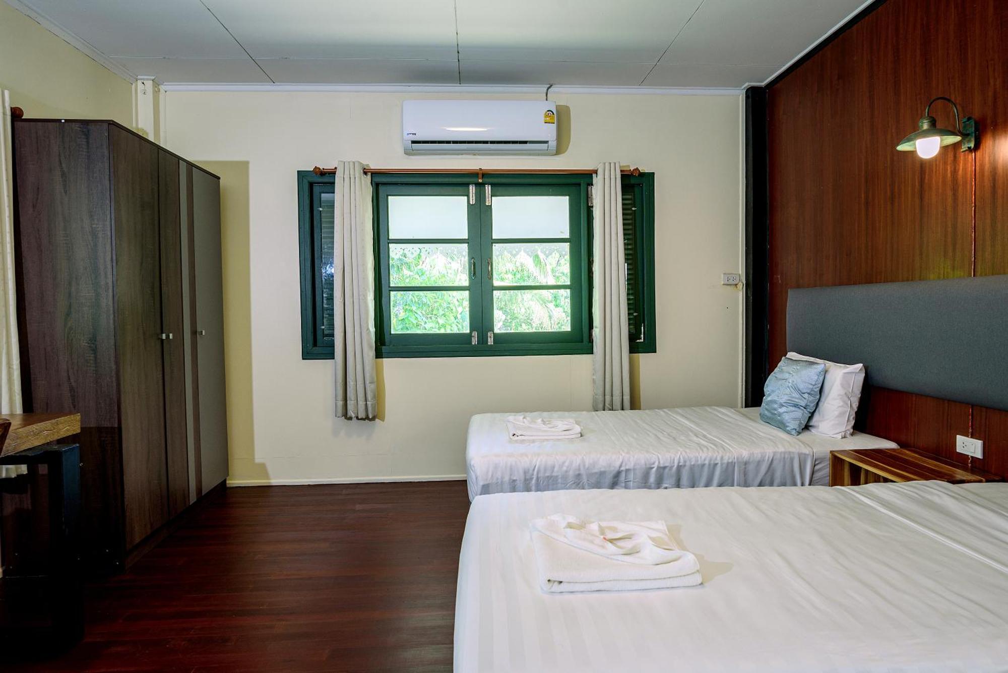 Marlin Khao Lak