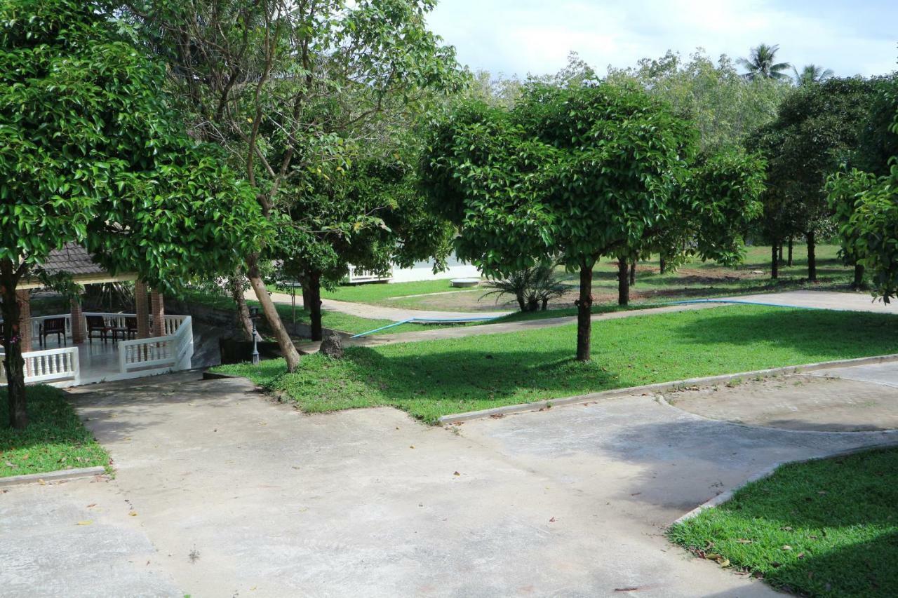 Bann Mangkud Khaolak